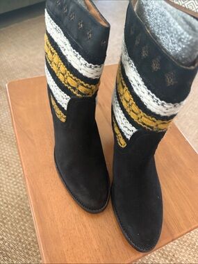 Cobra Society Black Suede Ankle Booties with White &  yellow Knit Shaft